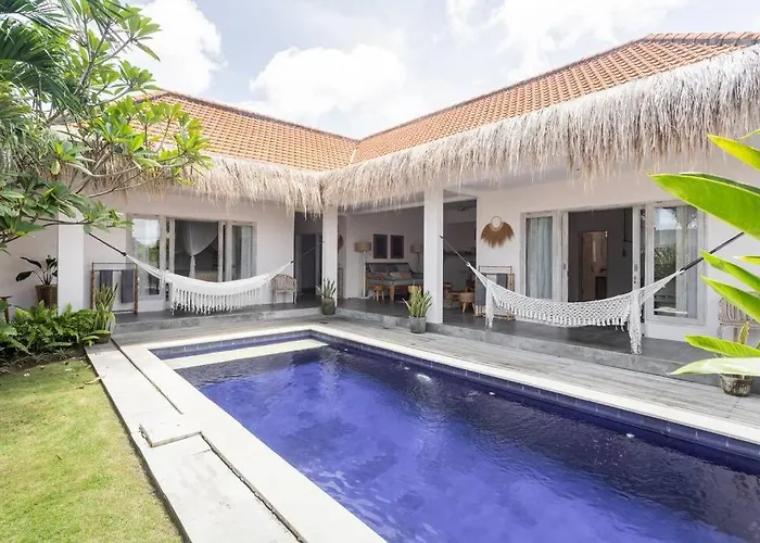 Hart - Cosy And 3br With Pool Canggu